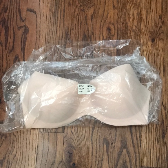 New Felina lingerie nude bra-Underwire with memory foam, lightly padded - 32D - Picture 1 of 8